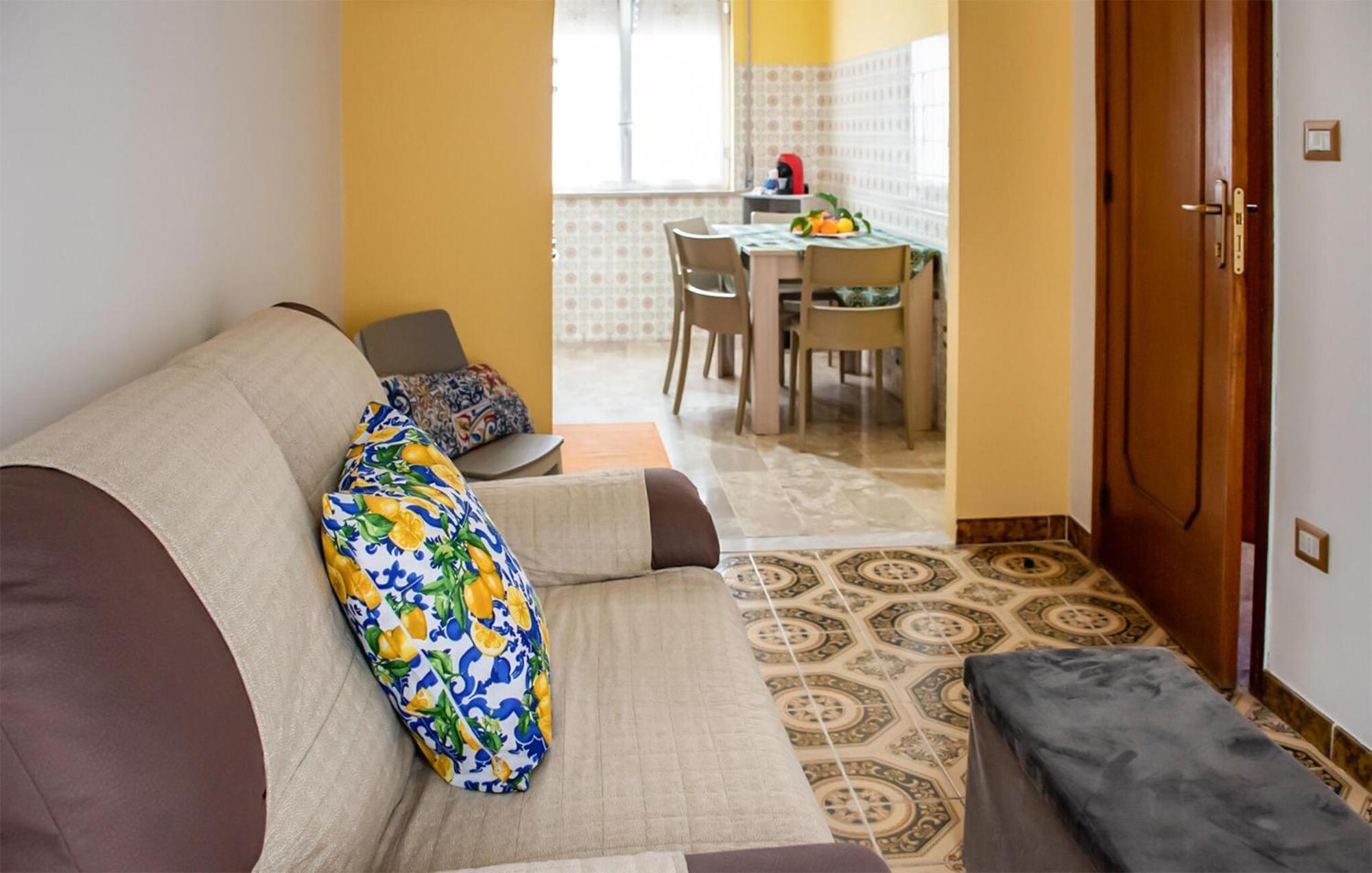 Lovely In Torrenova With Kitchen Hébergement de vacances *